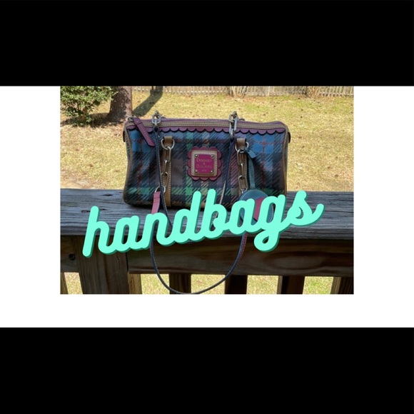 Handbags - Picture 1 of 1
